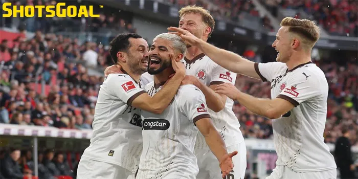 Bundesliga 24/25 : St. Pauli Menang Telak Atas Freiburg