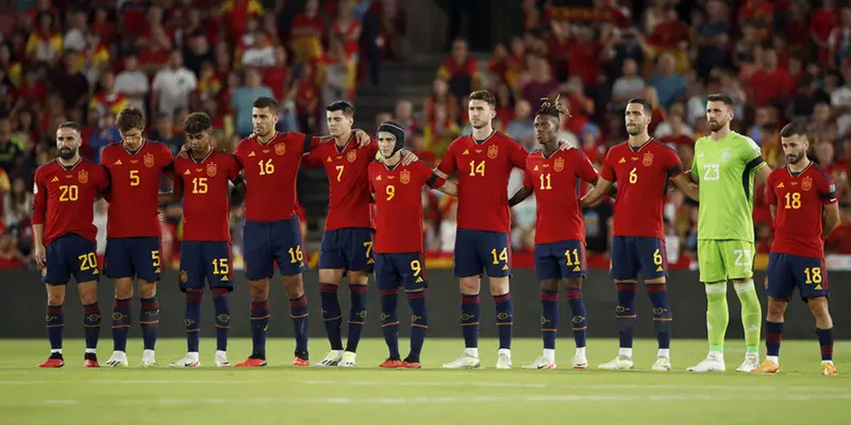 La-Roja-Tanpa-Ampun-Spanyol-Libas-Georgia-2-0