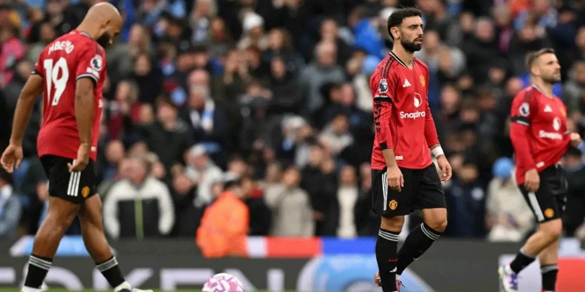 Manchester-United-Krisis-Kepemimpinan,-Bukan-Sekadar-Masalah-Taktik